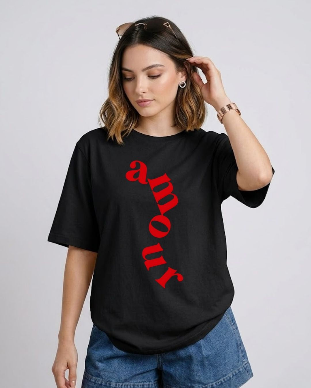AMOUR WOMEN OVERSIZED GRAPHIC T-SHIRT