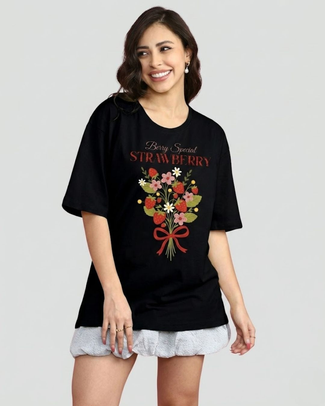 BERRY BUNCH WOMEN OVERSIZED GRAPHIC T-SHIRT