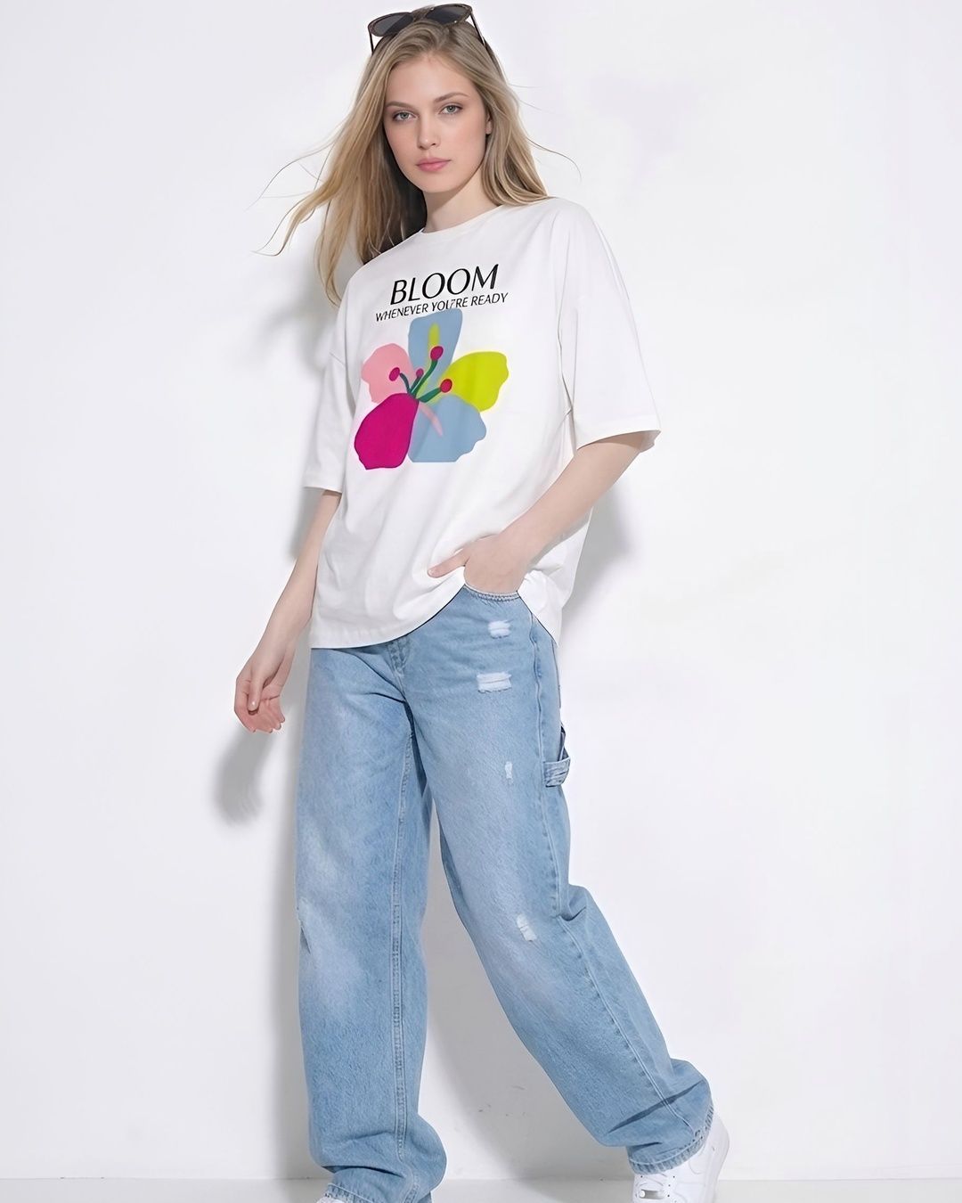 BLOOM WOMEN OVERSIZED GRAPHIC T-SHIRT
