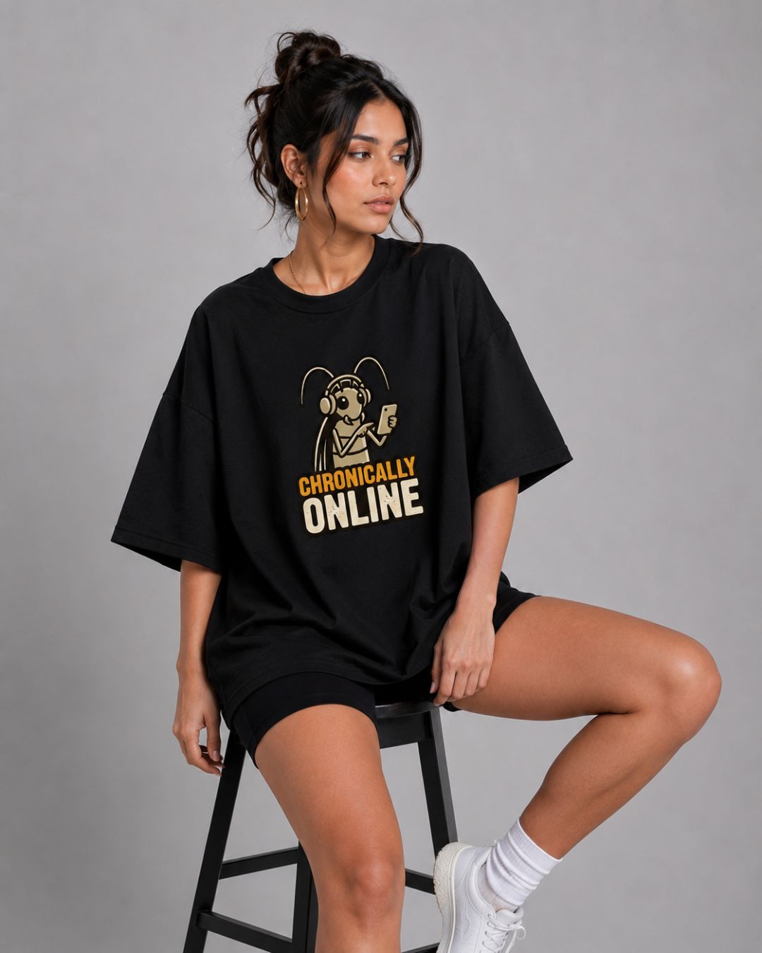 CHRONICALLY ONLINE WOMEN OVERSIZED GRAPHIC T-SHIRT