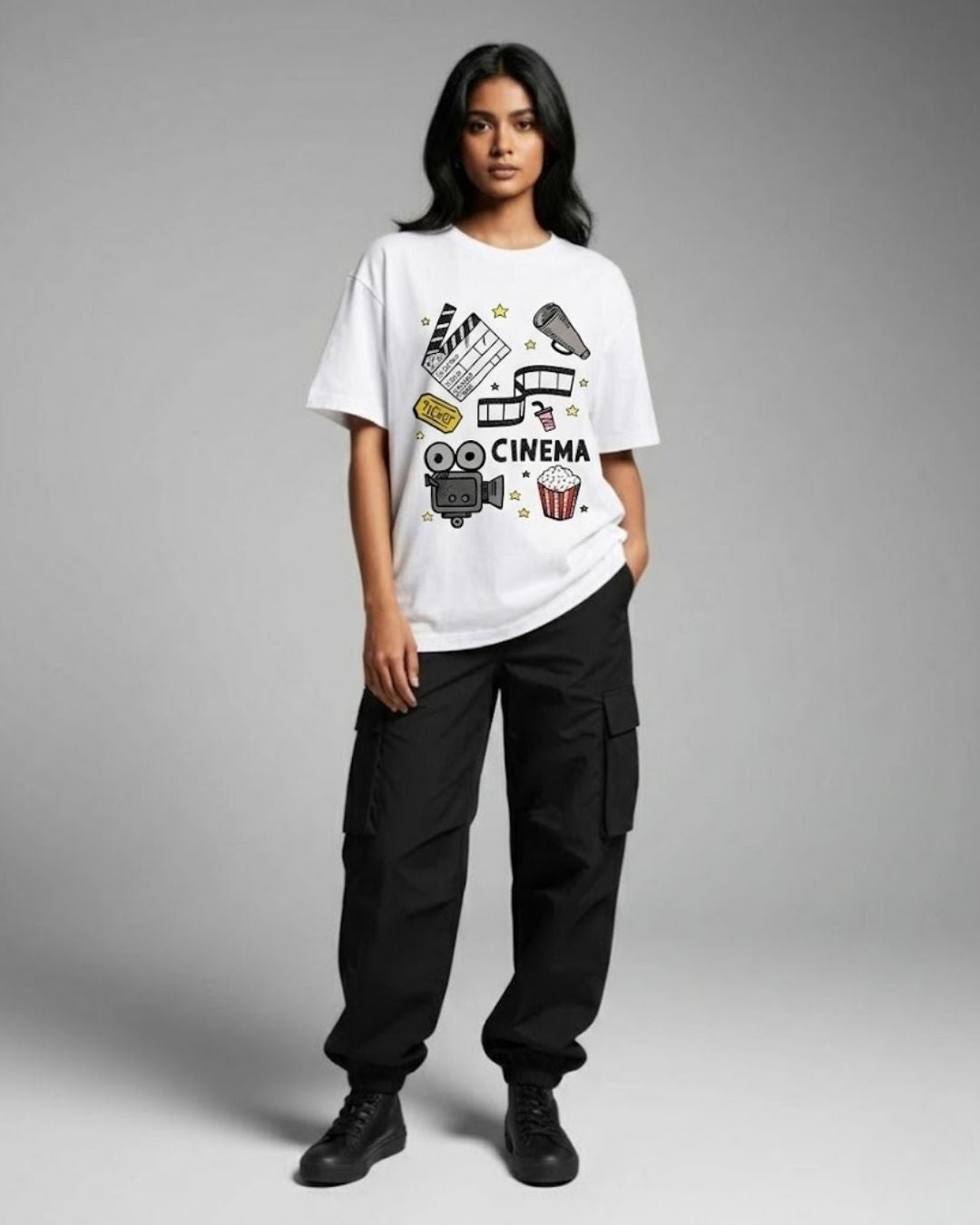 CINEMA WOMEN OVERSIZED GRAPHIC T-SHIRT