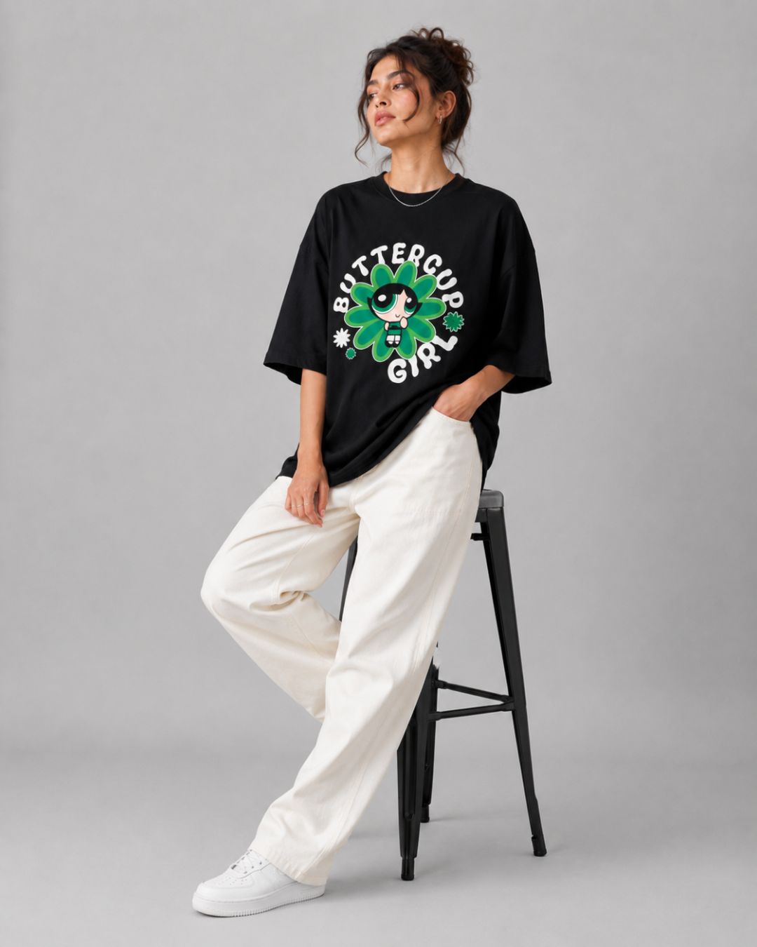 CLOVER GIRL WOMEN OVERSIZED GRAPHIC T-SHIRT