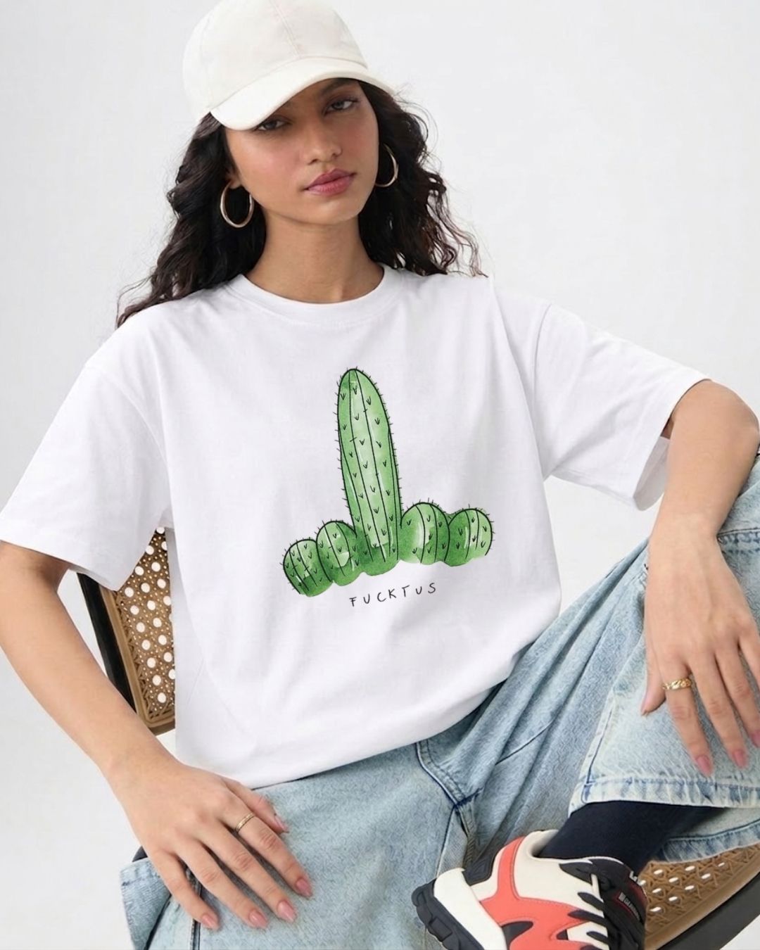 FUCKTUS WOMEN OVERSIZED GRAPHIC T-SHIRT