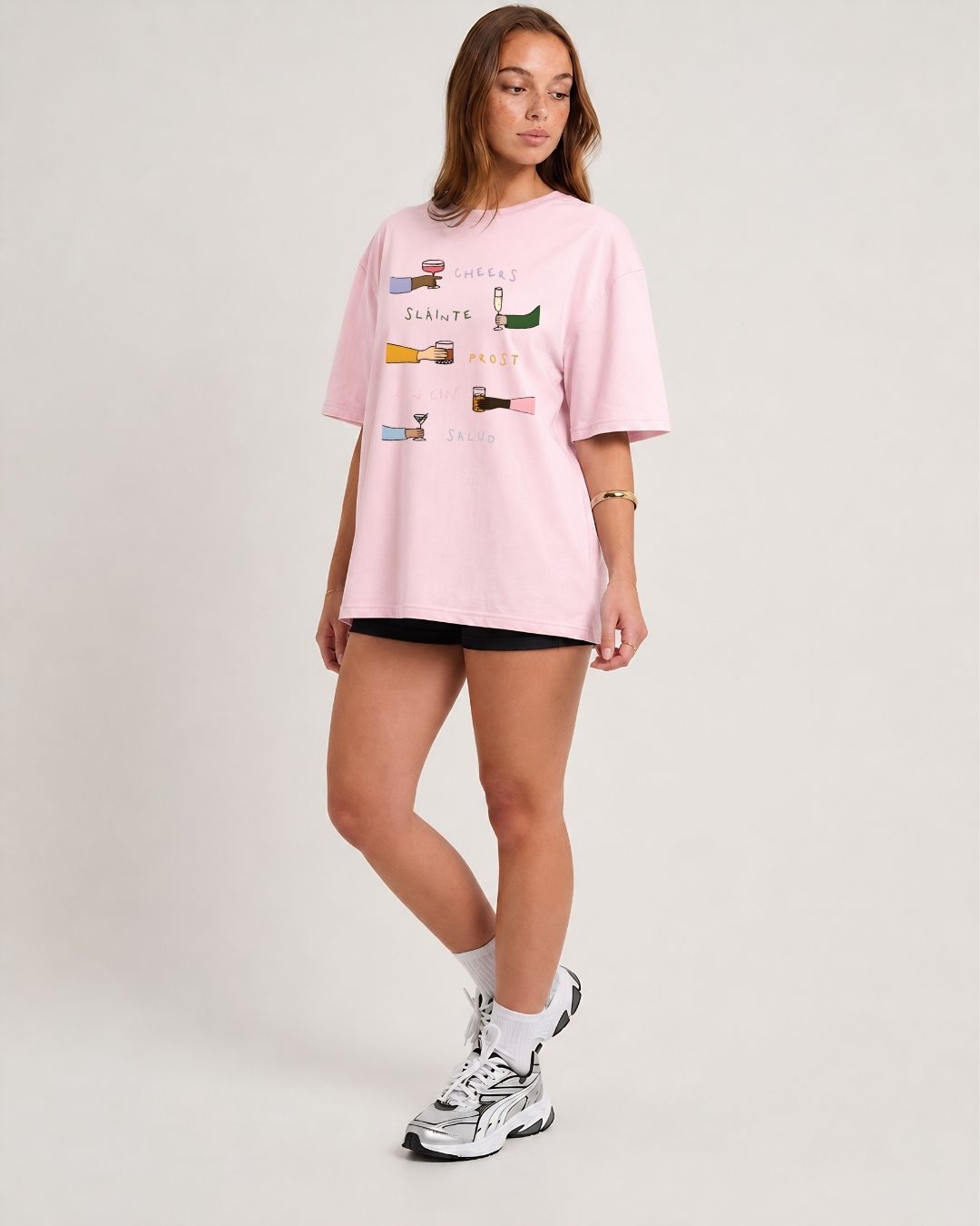 GLOBAL CHEERS WOMEN OVERSIZED GRAPHIC T-SHIRT