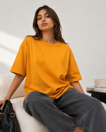 GOLDEN YELLOW WOMEN'S OVERSIZED CLASSIC T-SHIRT
