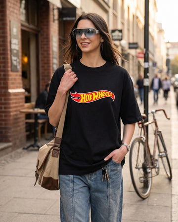 HOT WHEELS WOMEN OVERSIZED GRAPHIC T-SHIRT