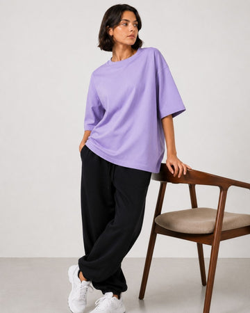 LAVENDER WOMEN'S OVERSIZED CLASSIC T-SHIRT