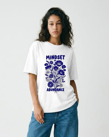 MINDSET OF ABUNDANCE WOMEN OVERSIZED GRAPHIC T-SHIRT