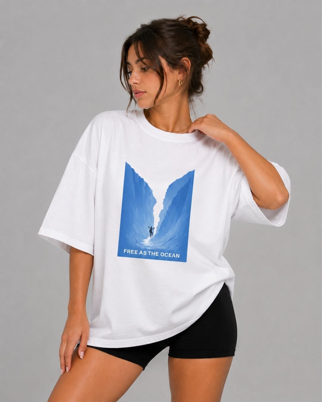 OCEAN SOUL WOMEN OVERSIZED GRAPHIC T-SHIRT