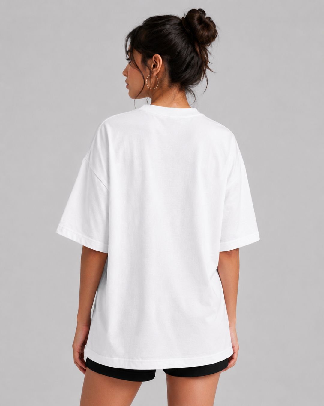 PEEK ROACH WOMEN OVERSIZED GRAPHIC T-SHIRT