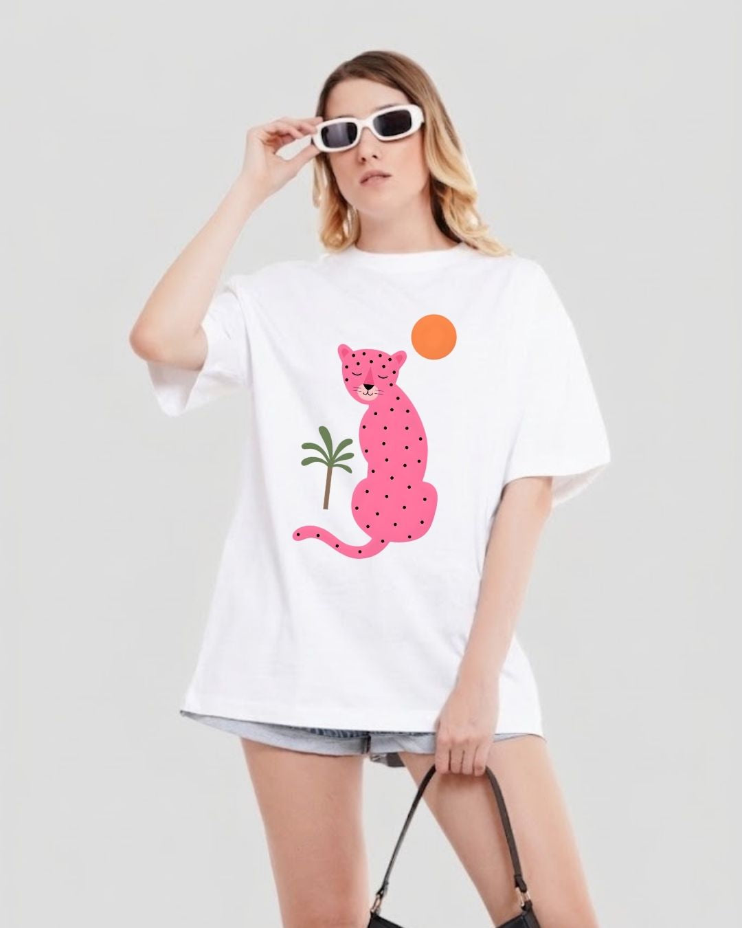 PINK PANTHER WOMEN OVERSIZED GRAPHIC T-SHIRT