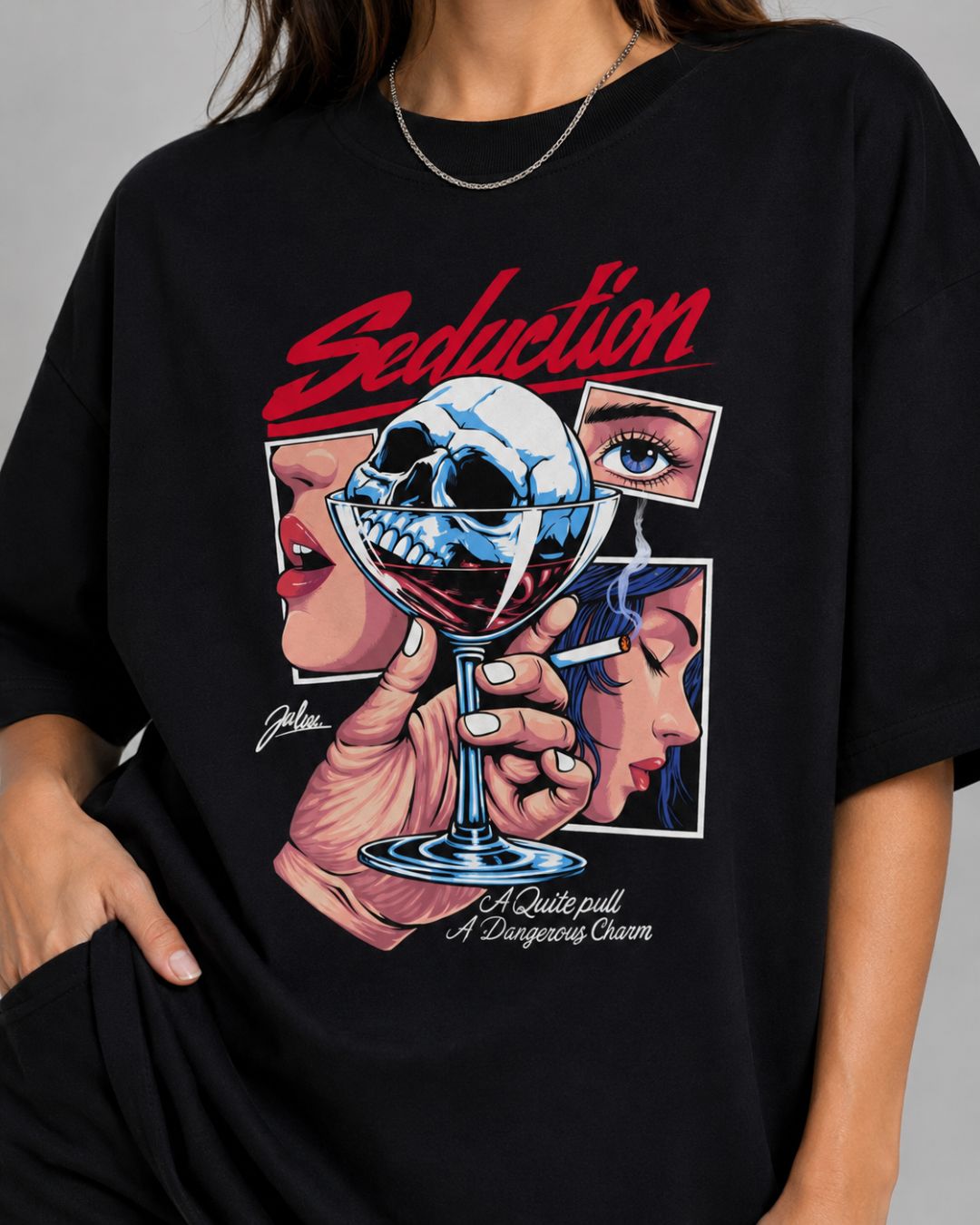 SEDUCTION WOMEN OVERSIZED GRAPHIC T-SHIRT