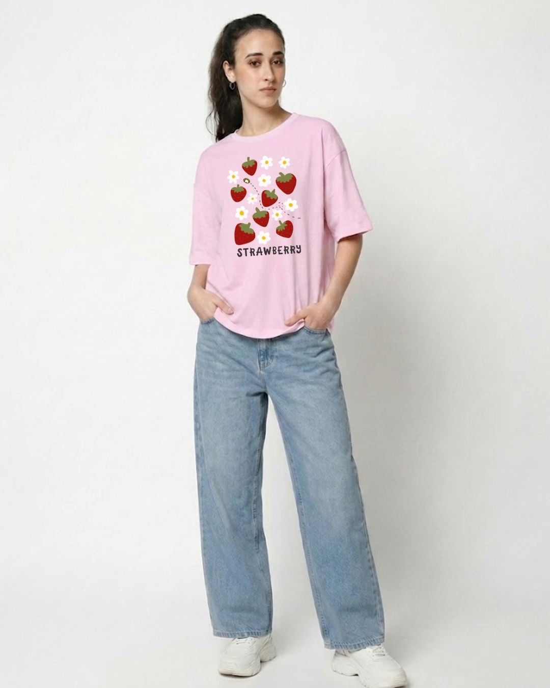 STRAWBERRY WOMEN OVERSIZED GRAPHIC T-SHIRT