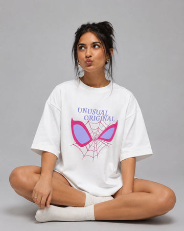 UNUSUAL WOMEN OVERSIZED GRAPHIC T-SHIRT